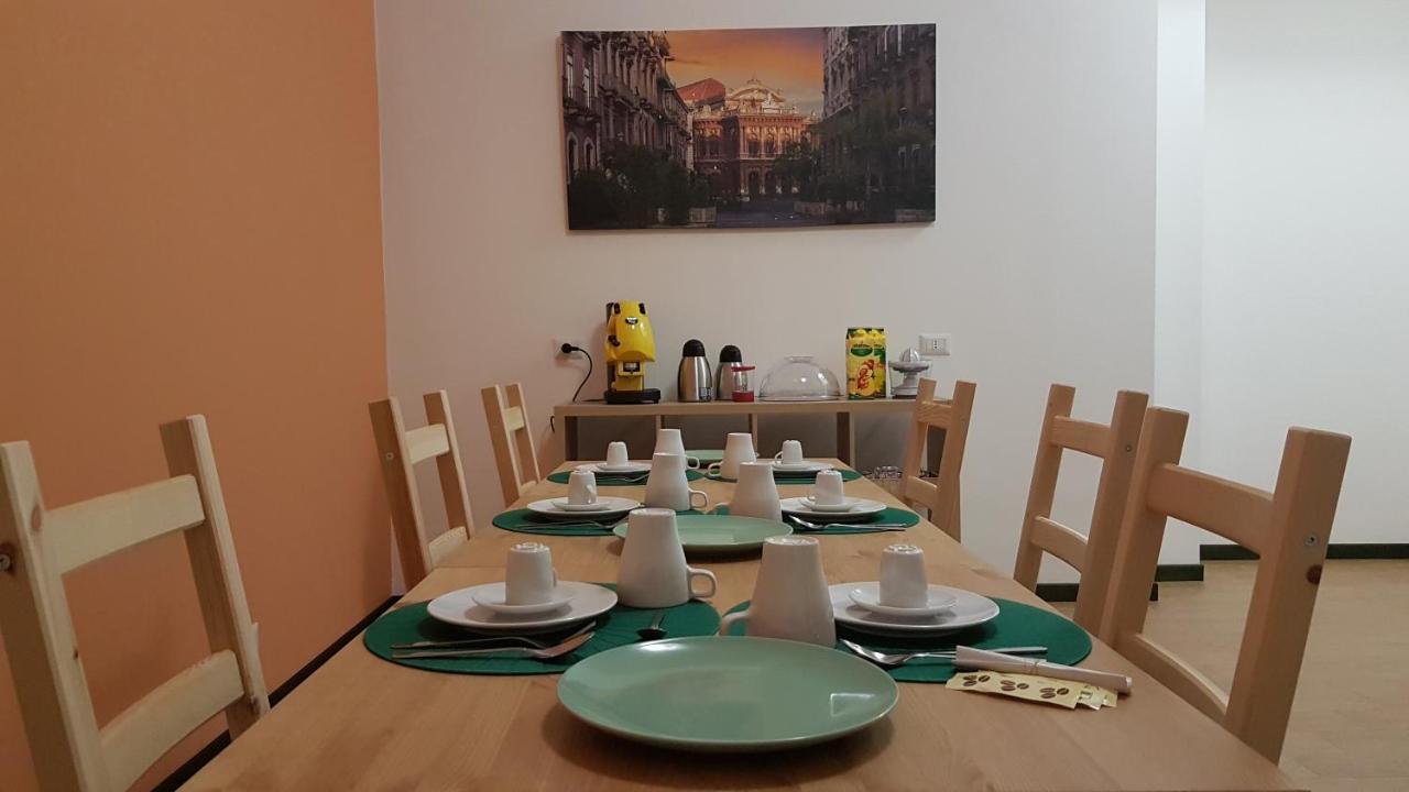 La Casa Del Viaggiatore Bed & Breakfast Catania Ngoại thất bức ảnh